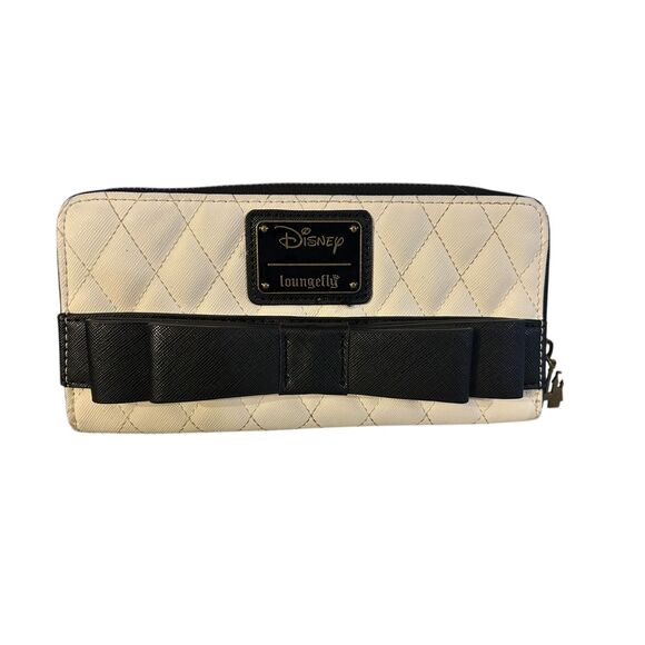 Loungefly Disney Princess Silhouette Quilted Zip-Around Wallet - Picture 2 of 9